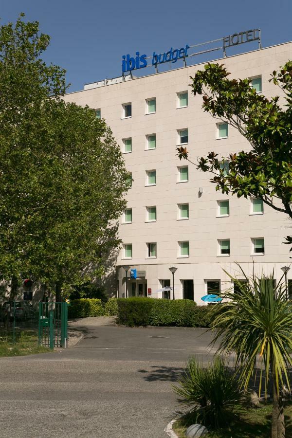 Ibis Budget Bordeaux Aeroport Mérignac Buitenkant foto