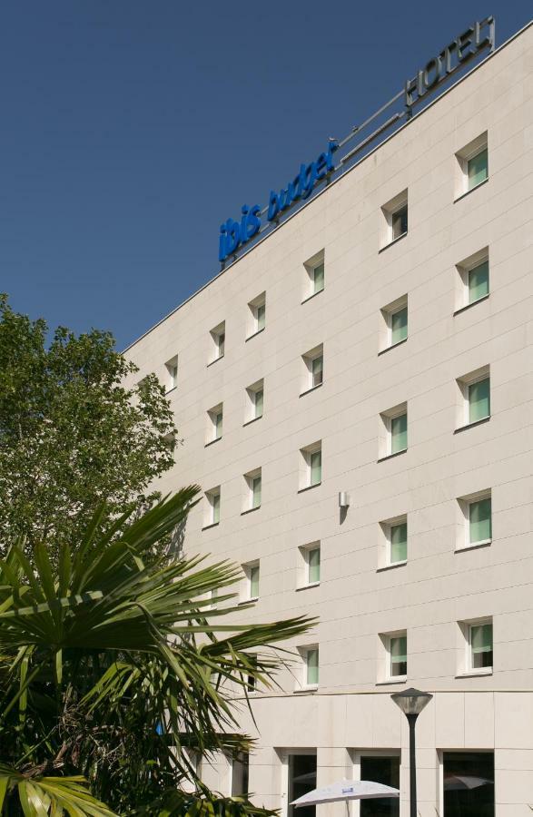 Ibis Budget Bordeaux Aeroport Mérignac Buitenkant foto