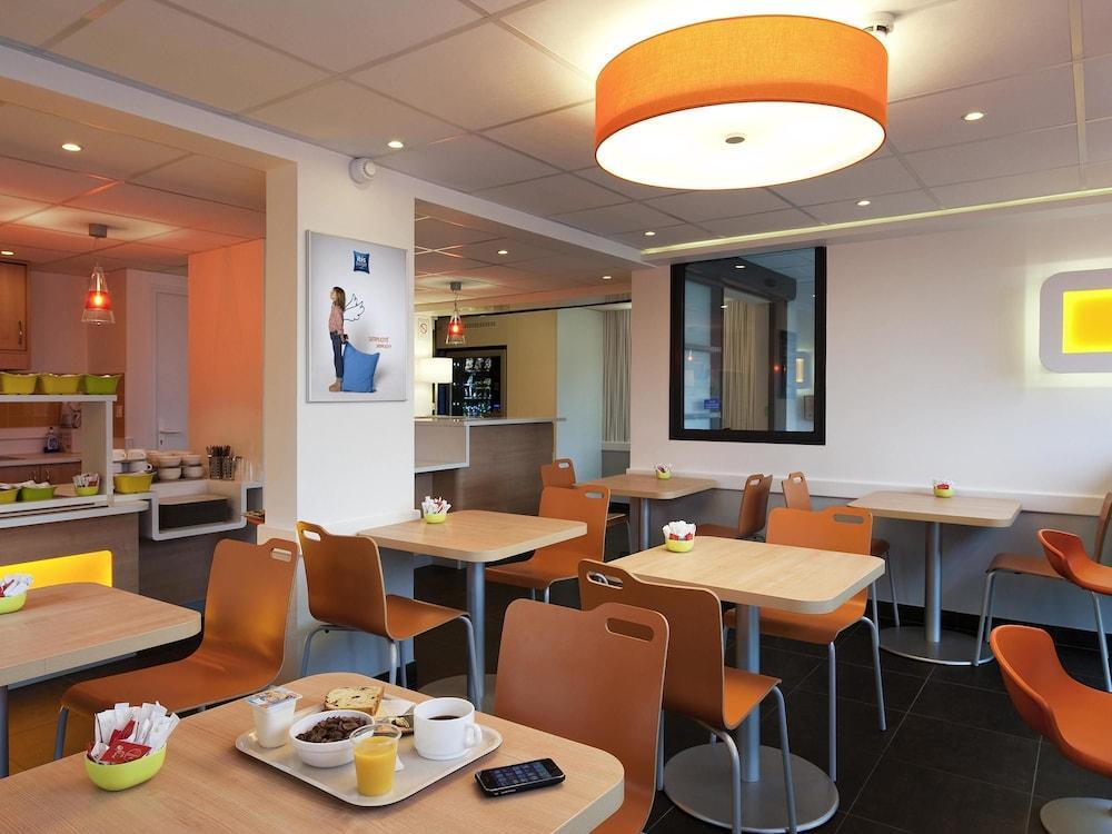 Ibis Budget Bordeaux Aeroport Mérignac Buitenkant foto